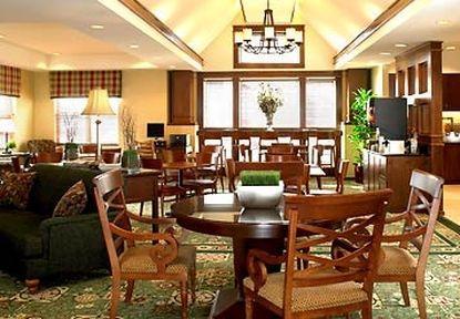 Hotel Carlisle & Embers Convention Center Екстериор снимка